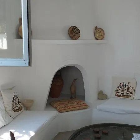度假居 Gialos House *