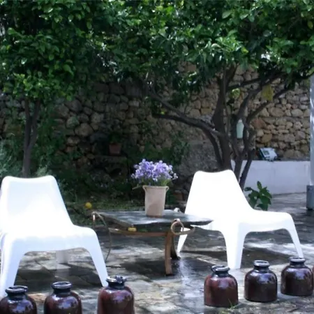 Gialos House 度假居 *