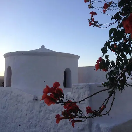 Gialos House