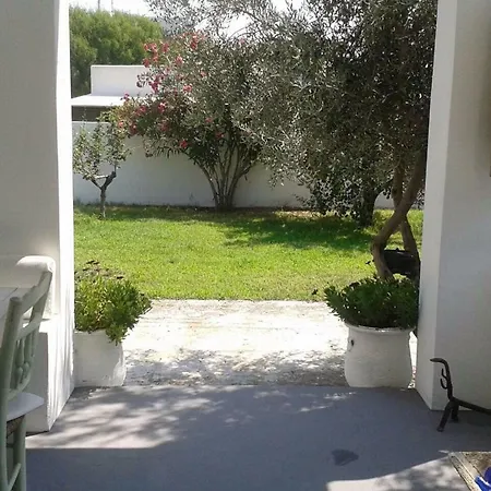 Gialos House *
